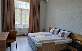 ORI Vintage Beauty Apart Malul Muresului